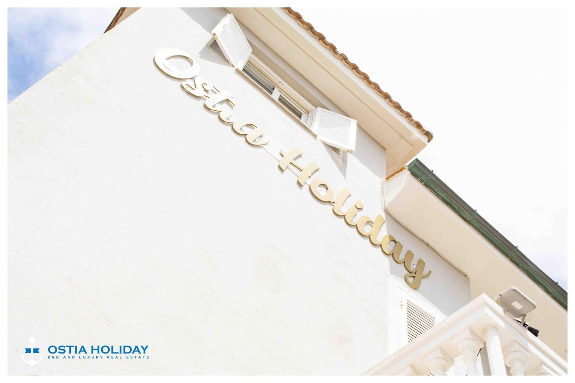 Ostia Holiday Greed Palace Exterior photo